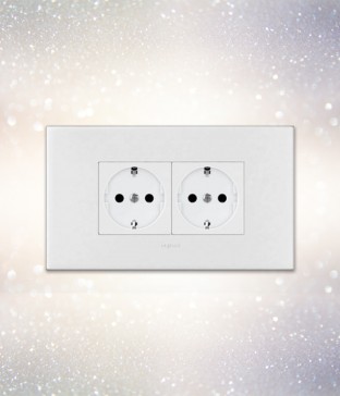 W 르그랑 아테오 유럽형 2구 콘센트 통신조합